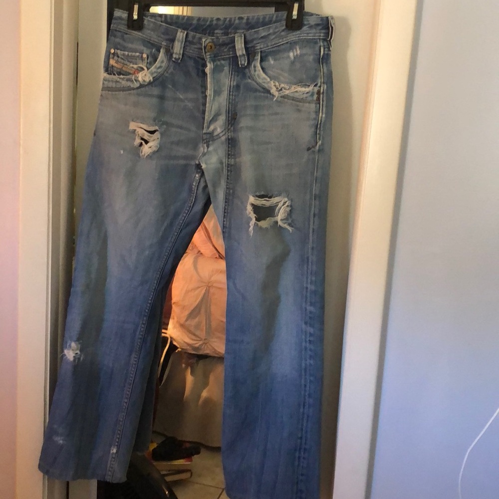 Diesel 4 button jeans size 32/29 ZATHAN